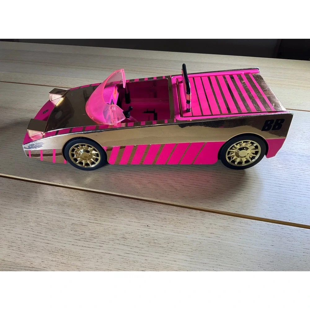 LOL Surprise Car-Pool Coupe Pink Rose Gold Speedmatic Convertible Pool Car